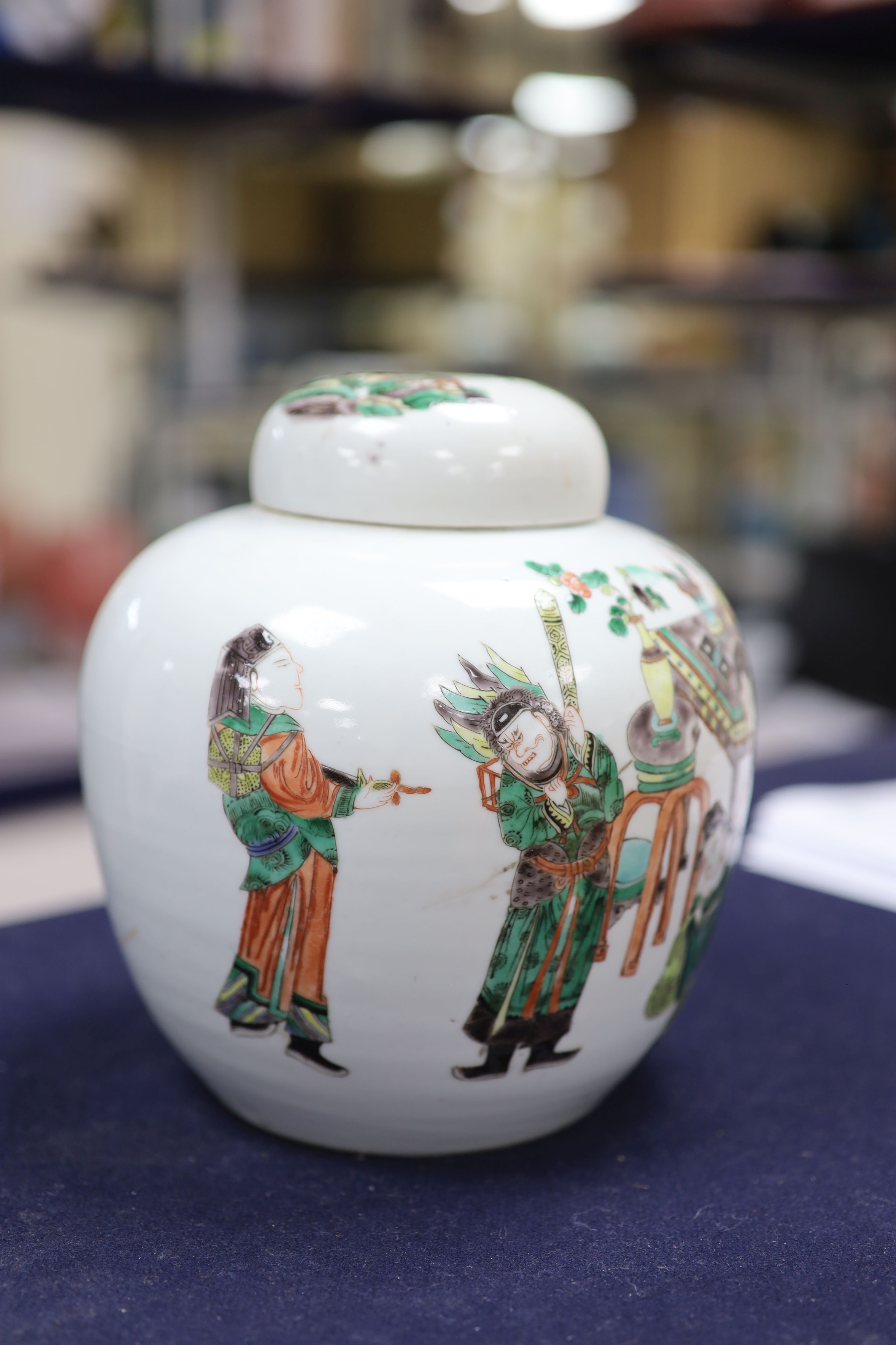 A Chinese famille verte jar and cover and a Canton famille rose vase, tallest 22cm